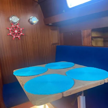 Bily Boat Da Rocha ספינת מלון